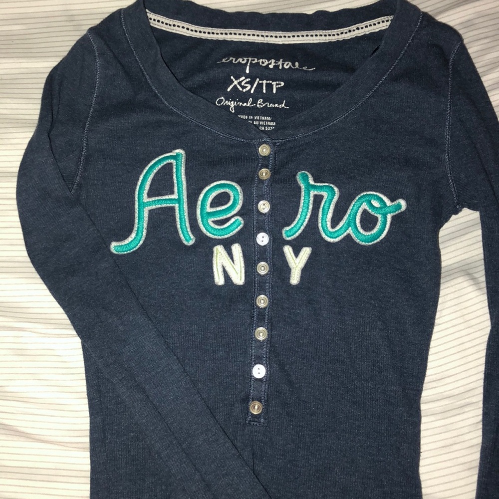 An aero long sleeve